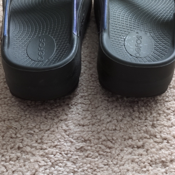 Colorful Gradient Sandals - Picture 4 of 10